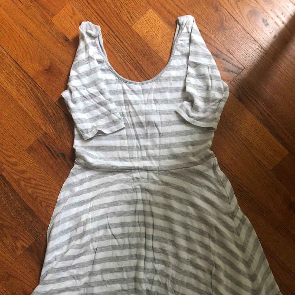 ABERCROMBIE KIDS Girls' Size L Striped Flowy Dress